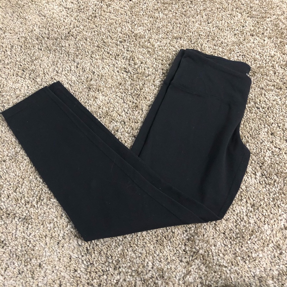 Black Cropped Leggings